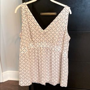 Loft sleeveless blouse size 8